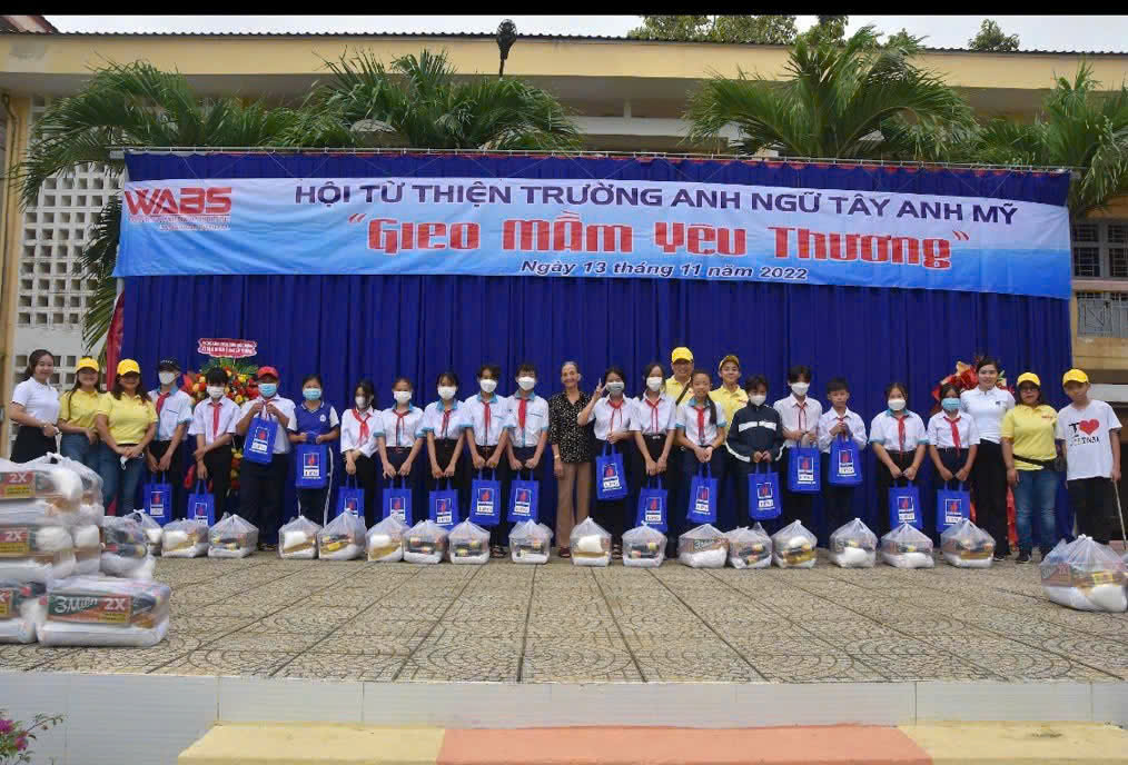 từ thiện